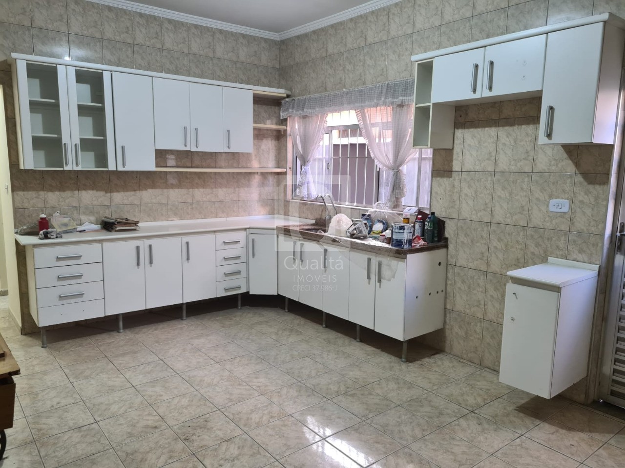 Sobrado, 3 quartos, 179 m² - Foto 2