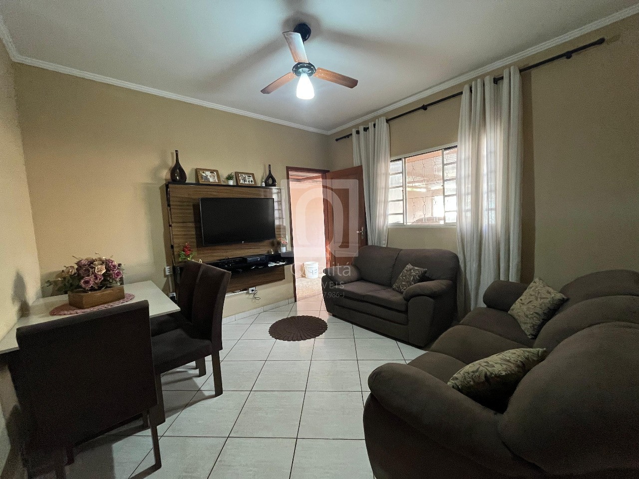 Casa, 3 quartos, 180 m² - Foto 2