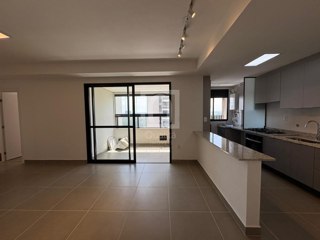 Apartamento, 3 quartos, 95 m² - Foto 2