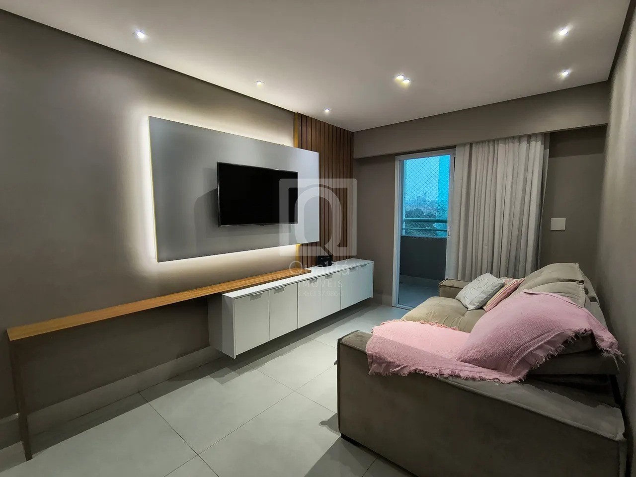 Apartamento, 3 quartos, 80 m² - Foto 2