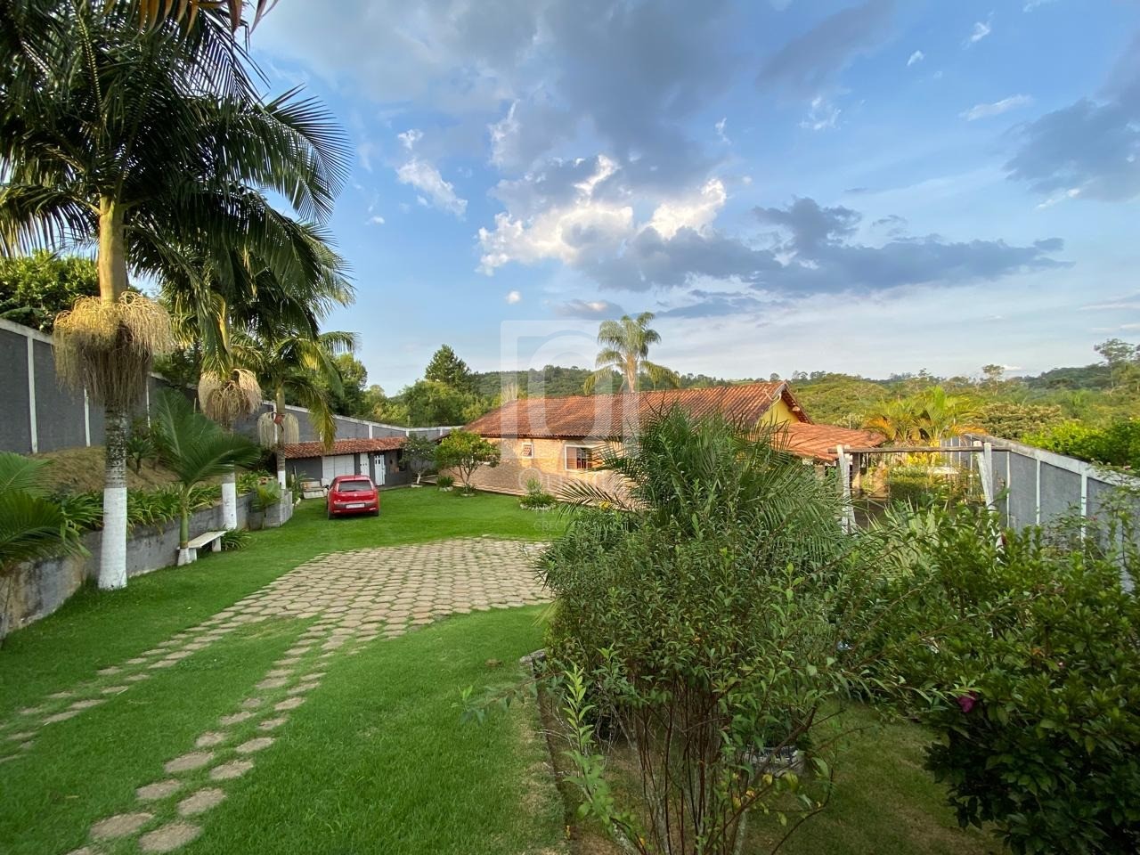 Sítio, 4 quartos, 2696 m² - Foto 14