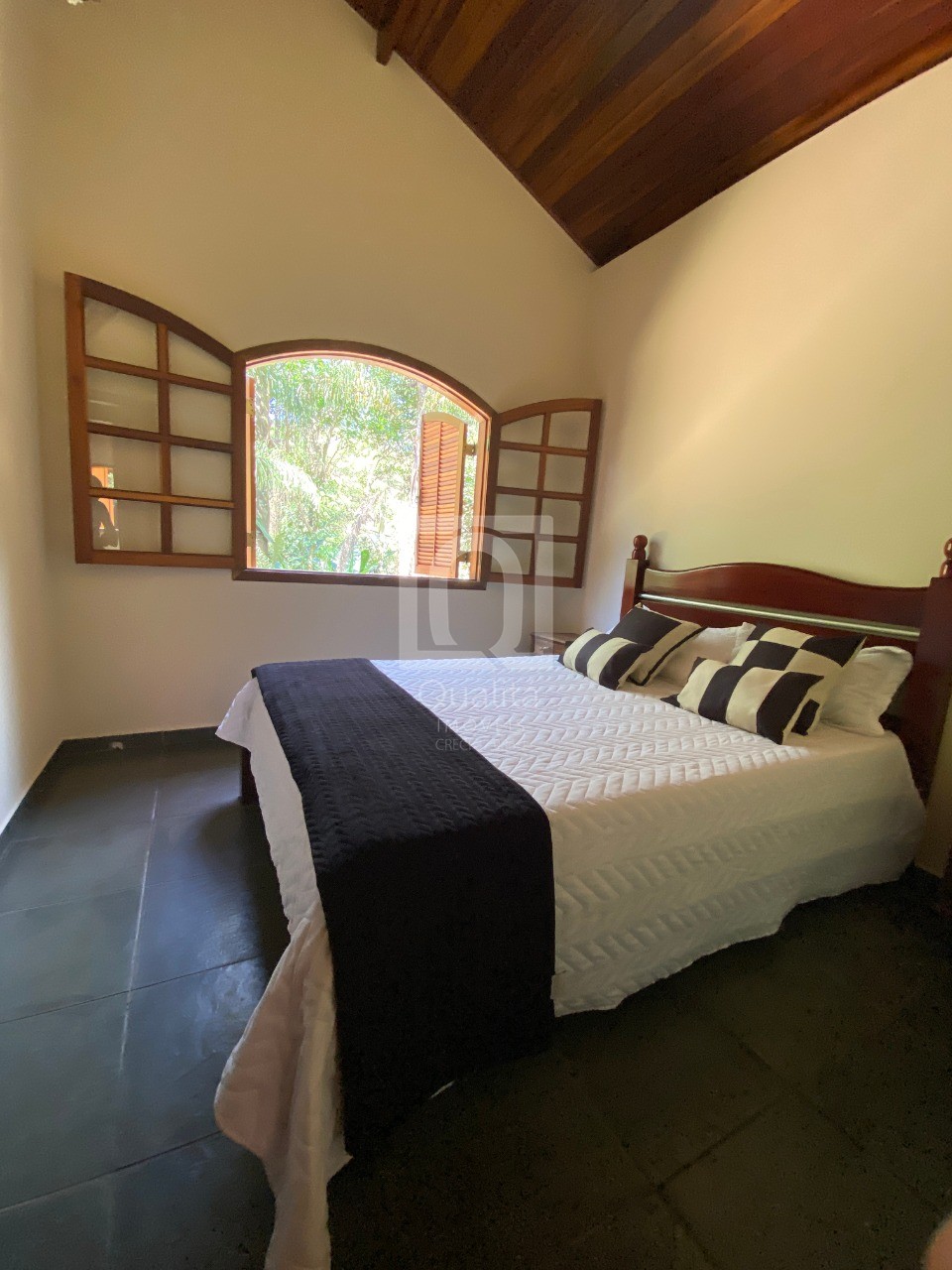Sítio, 12 quartos, 3 hectares - Foto 24