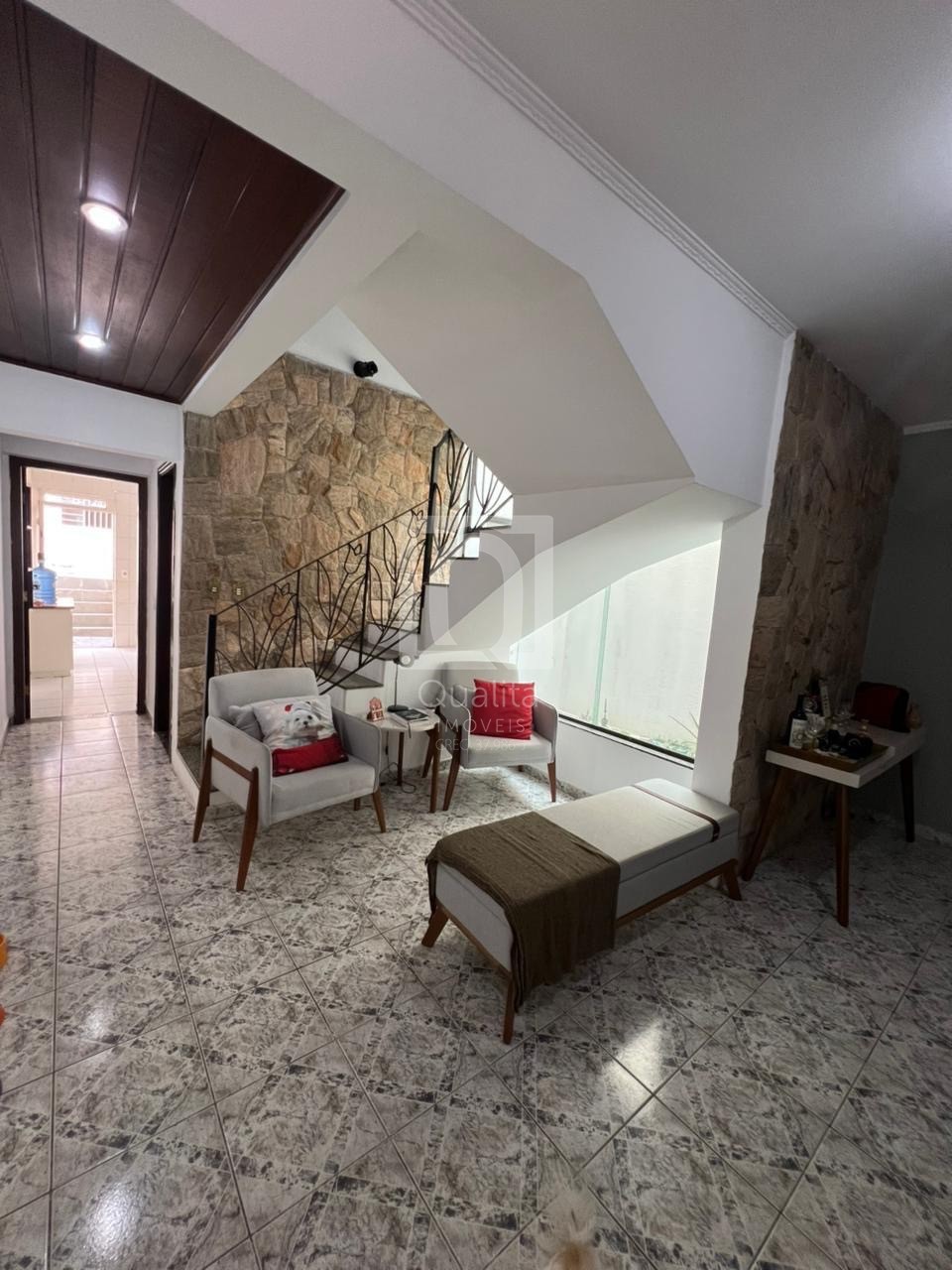 Sobrado, 2 quartos, 201 m² - Foto 2