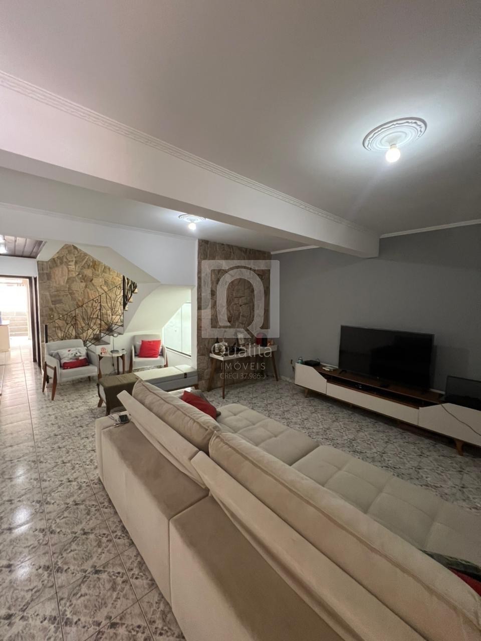 Sobrado, 2 quartos, 201 m² - Foto 3