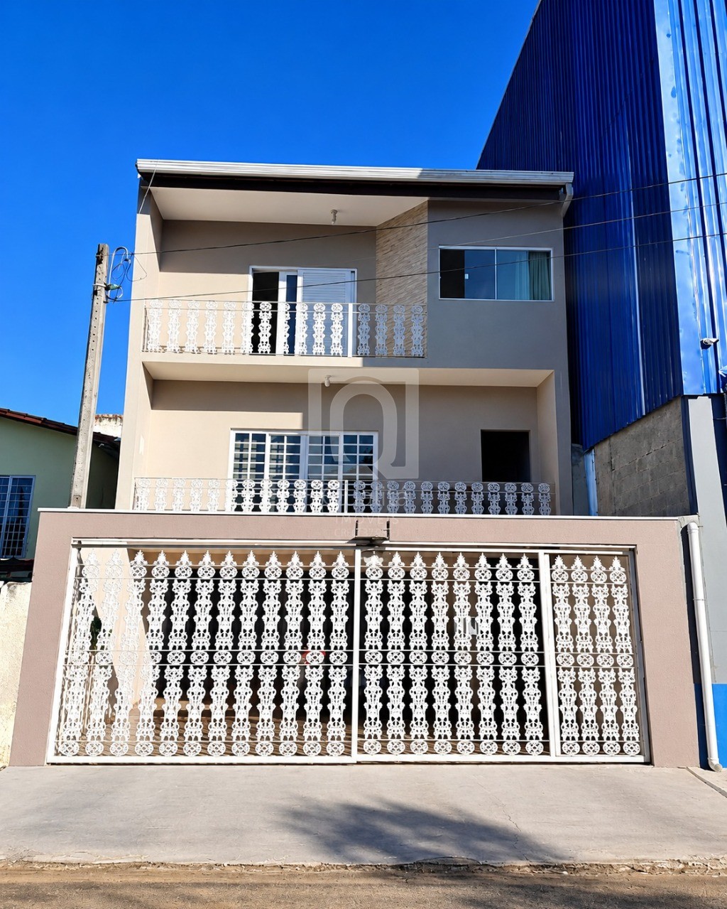 Sobrado, 4 quartos, 186 m² - Foto 1