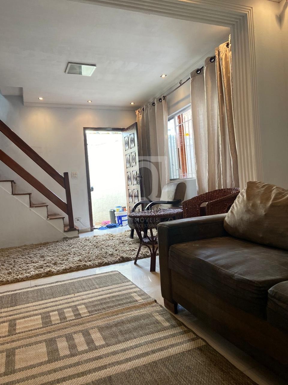 Sobrado, 3 quartos, 180 m² - Foto 2