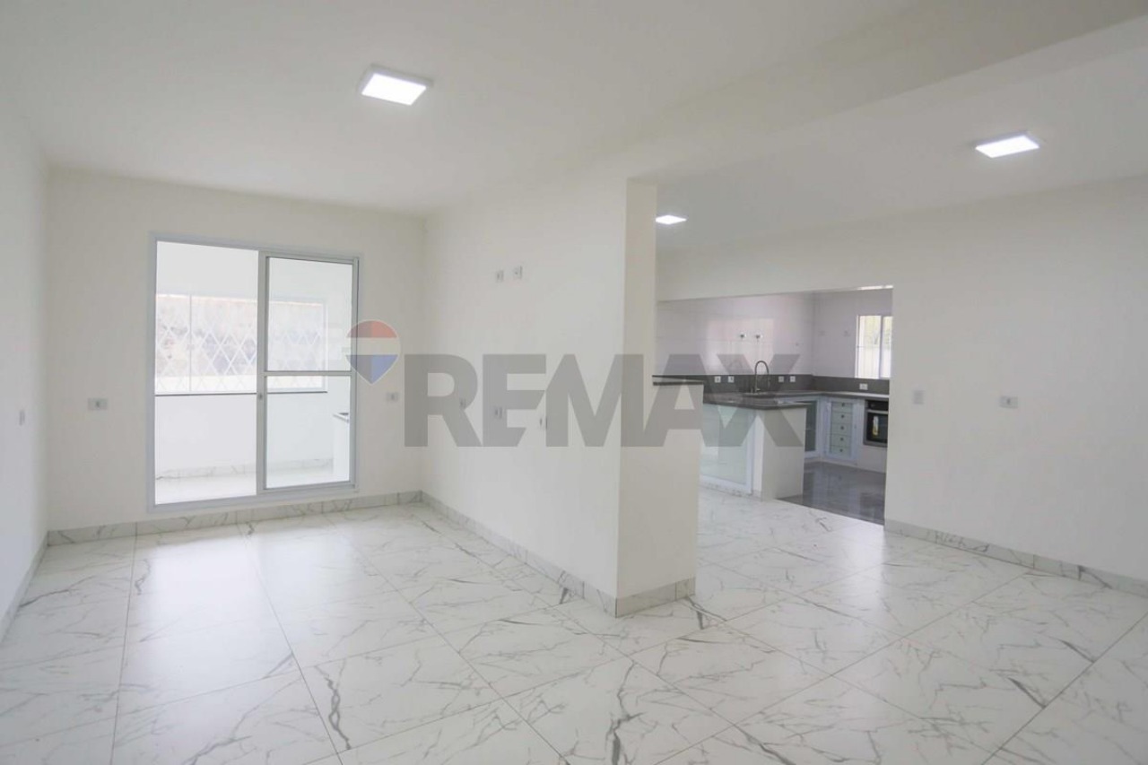 Chácara, 3 quartos, 2500 m² - Foto 1