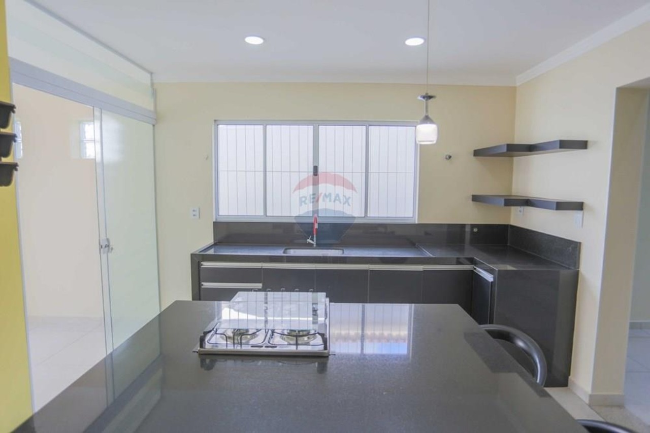 Casa, 3 quartos, 264 m² - Foto 8