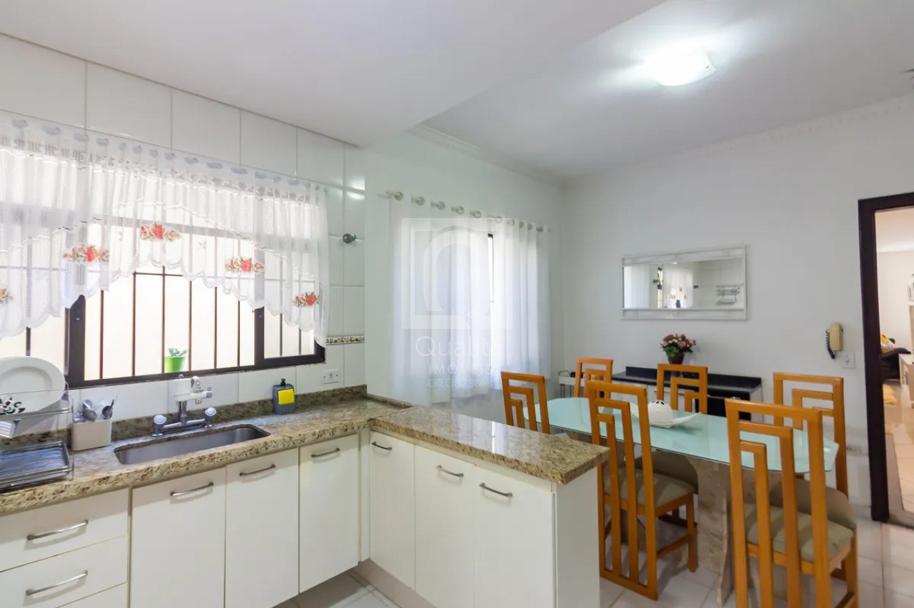 Sobrado, 3 quartos, 137 m² - Foto 1