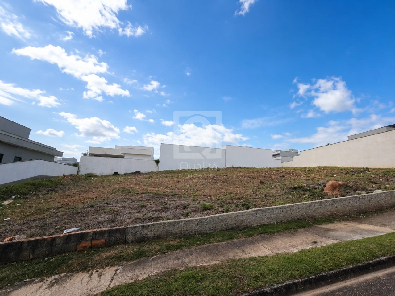 Terreno, 300 m² - Foto 1
