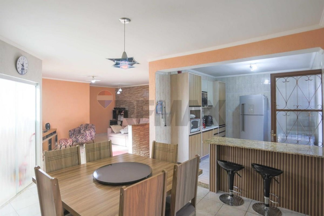 Casa, 2 quartos, 124 m² - Foto 4