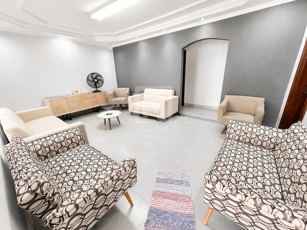 Casa, 4 quartos, 200 m² - Foto 1