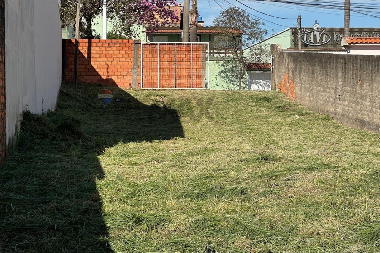 Loteamento e Condomínio - Foto 1