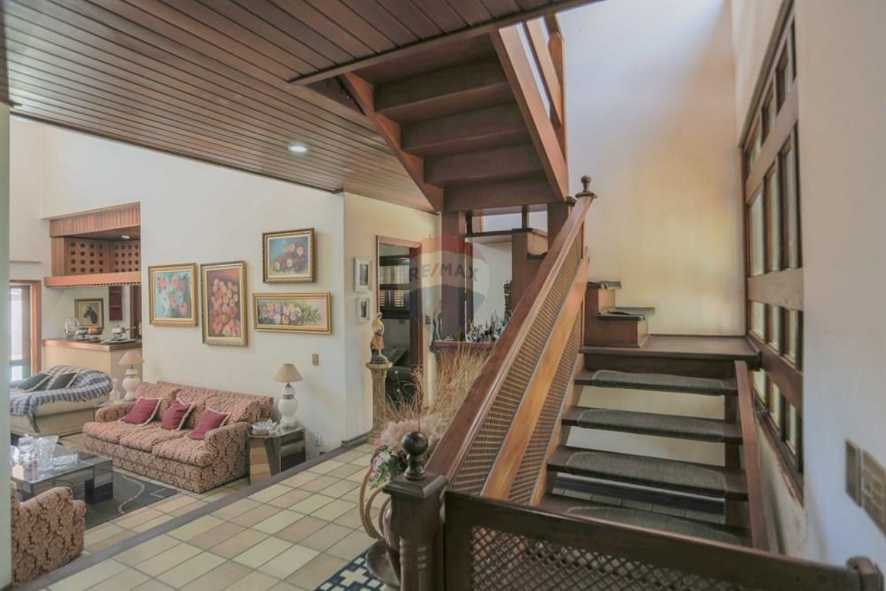 Casa, 4 quartos, 359 m² - Foto 8