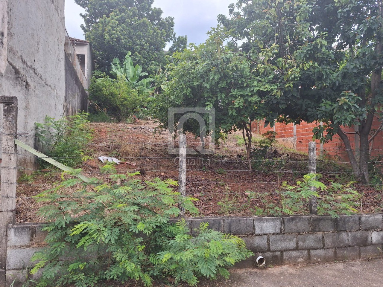Terreno, 300 m² - Foto 1