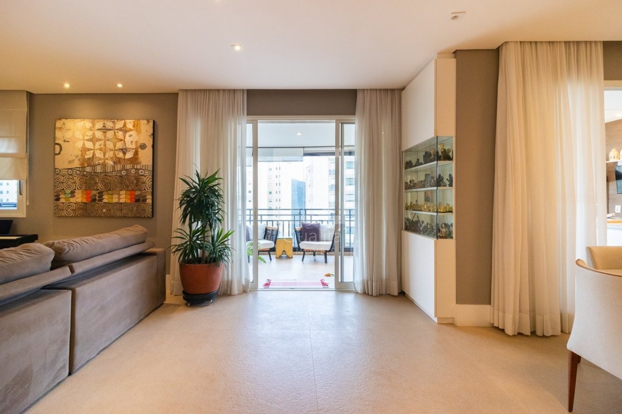 Apartamento, 3 quartos, 201 m² - Foto 11
