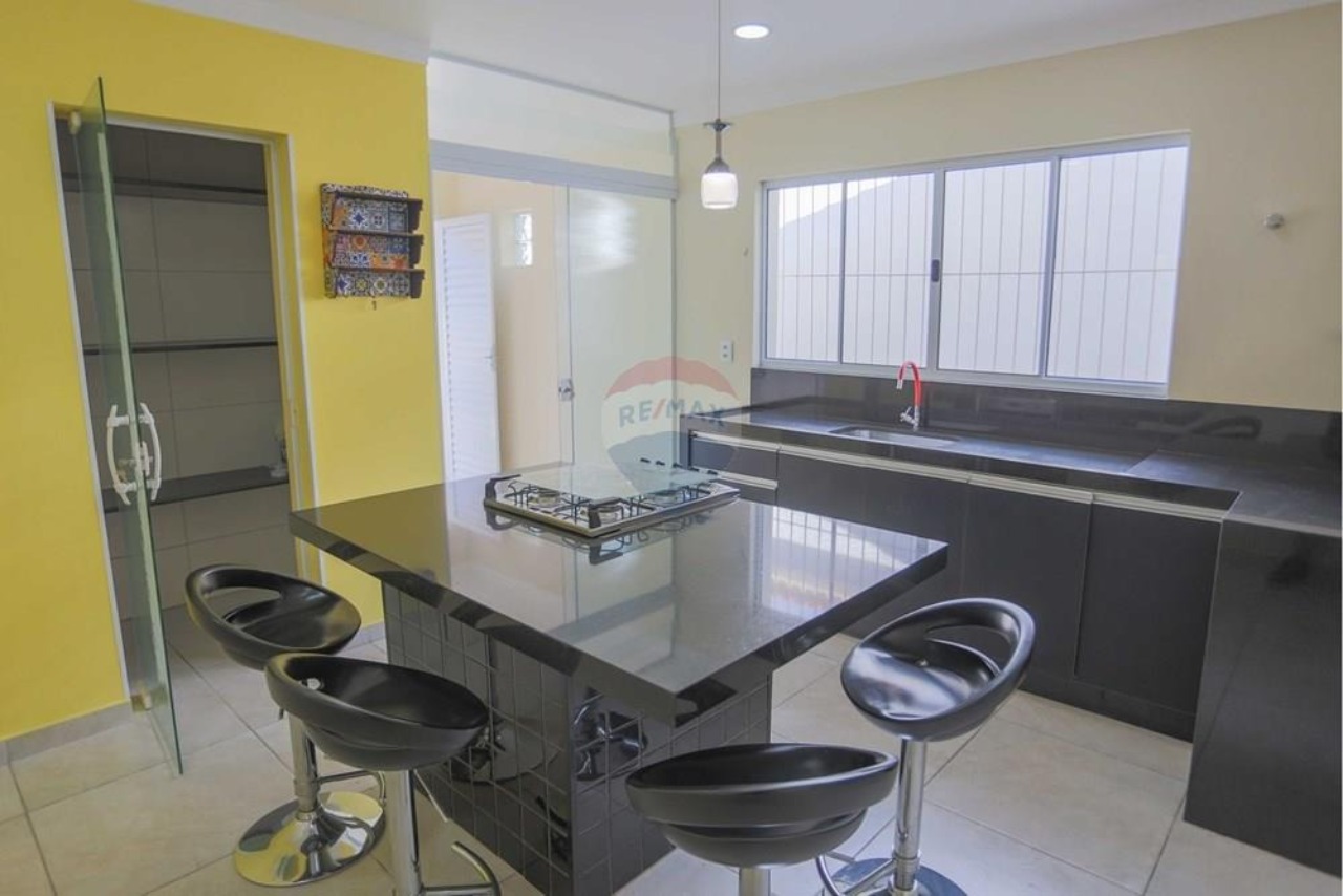 Casa, 3 quartos, 264 m² - Foto 9