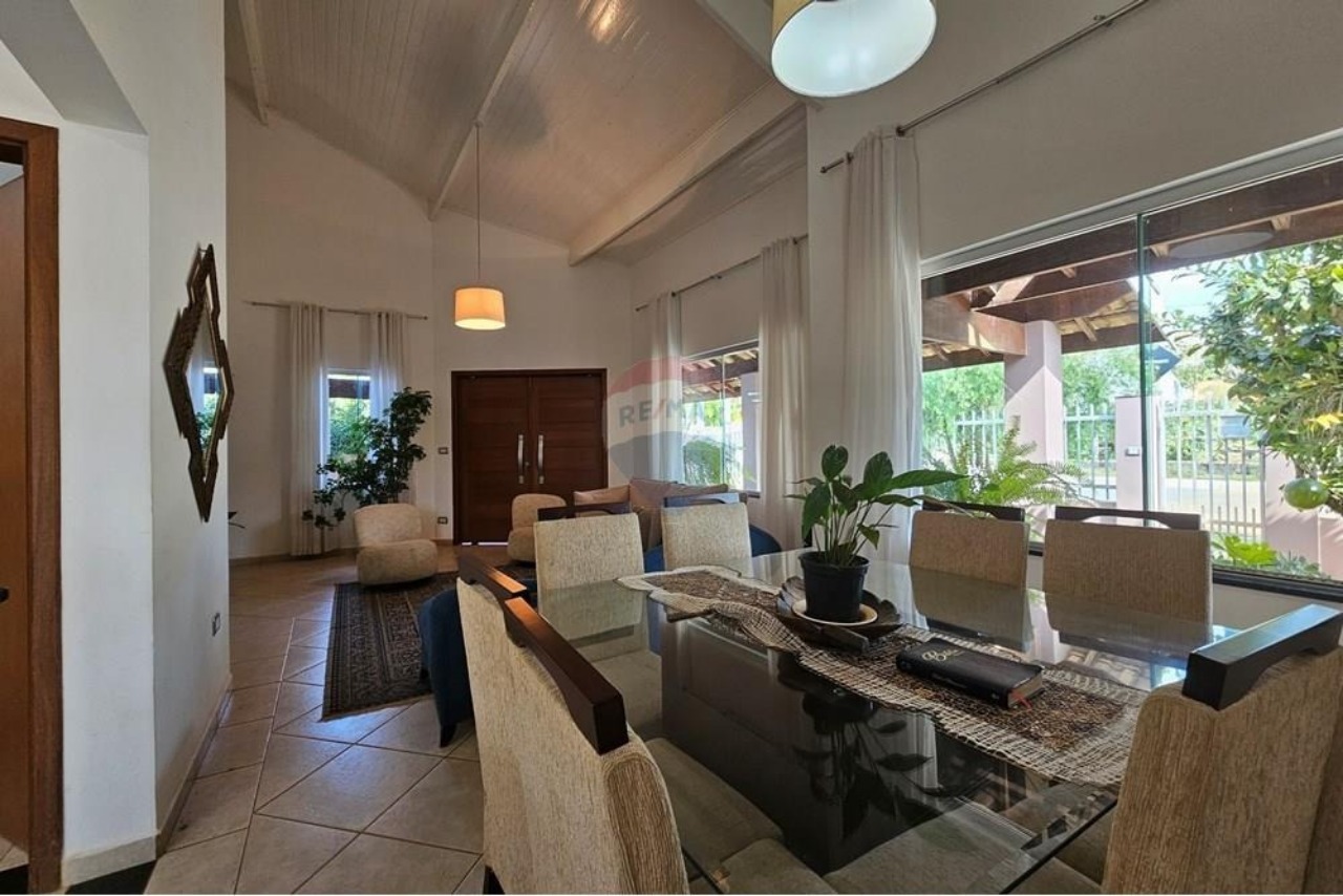 Casa, 4 quartos, 350 m² - Foto 4