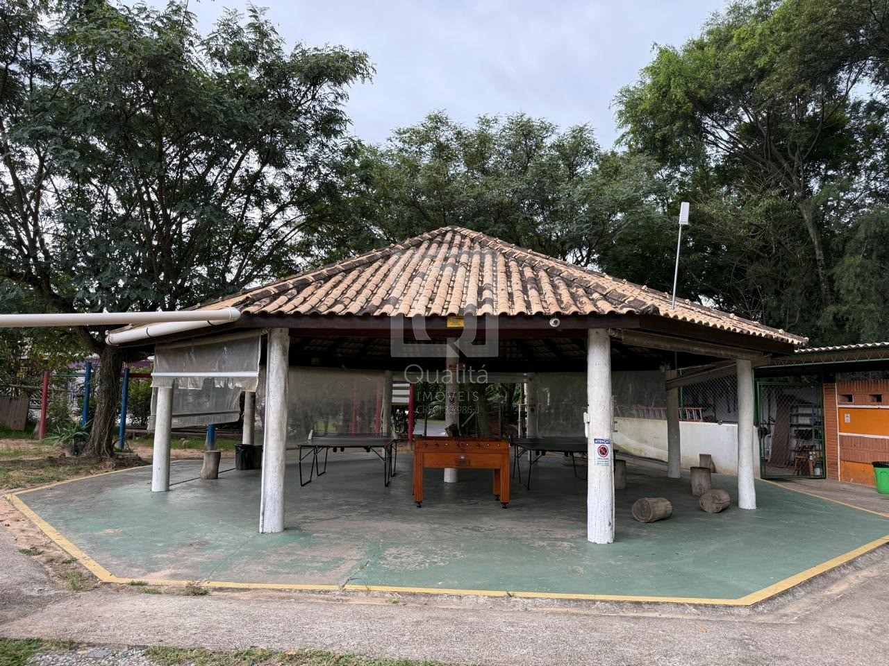 Casa, 2 quartos, 242 m² - Foto 20