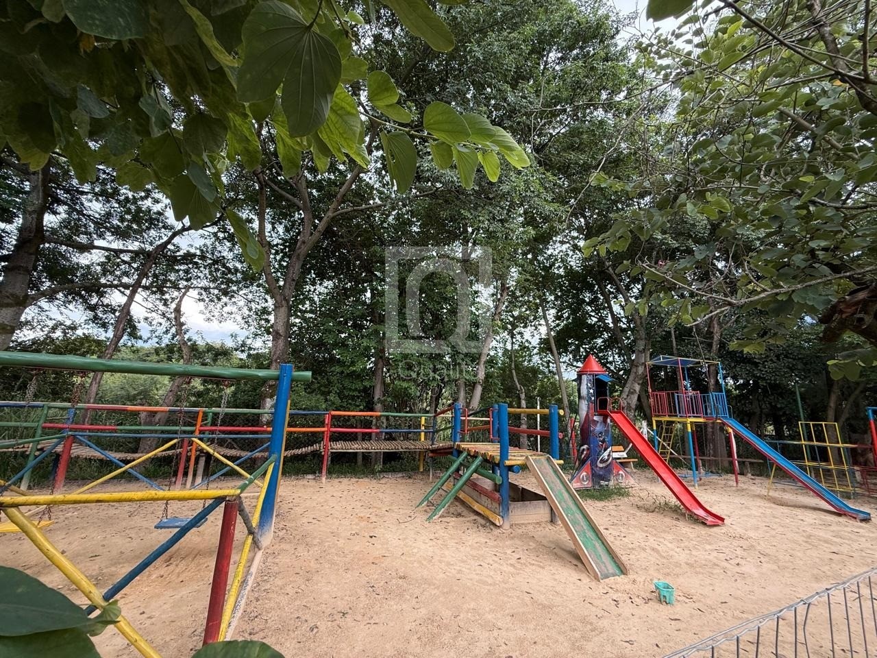 Casa, 2 quartos, 242 m² - Foto 19