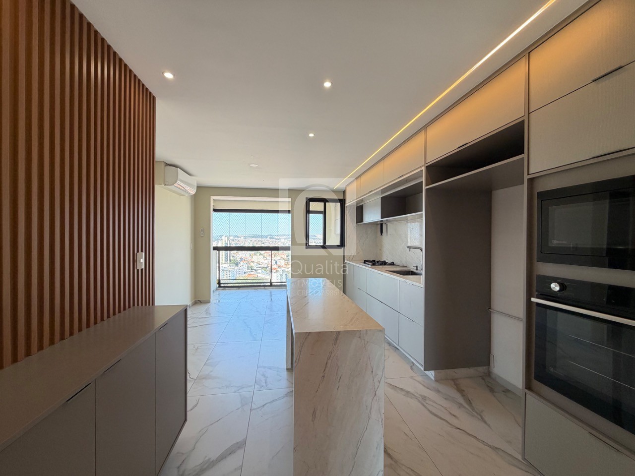 Apartamento, 3 quartos, 117 m² - Foto 1