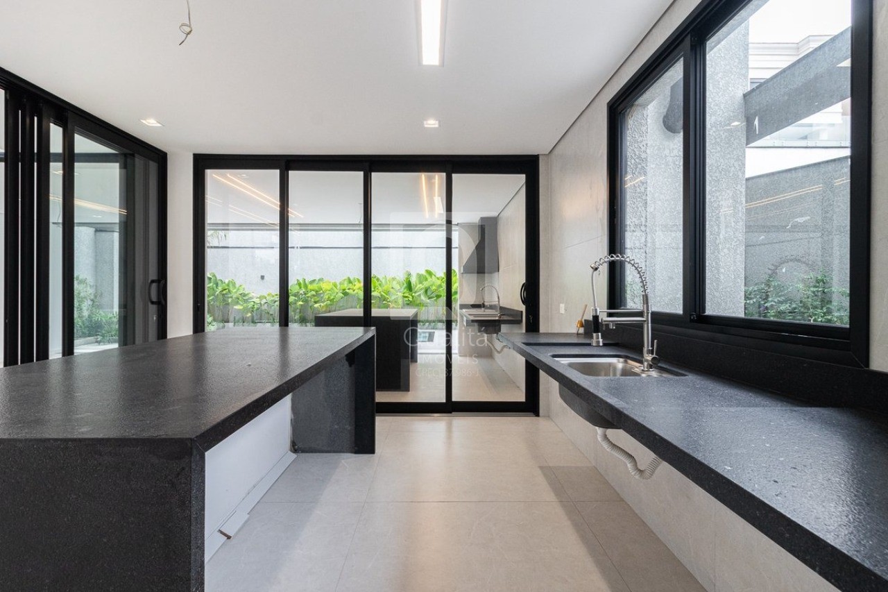 Sobrado, 4 quartos, 387 m² - Foto 6