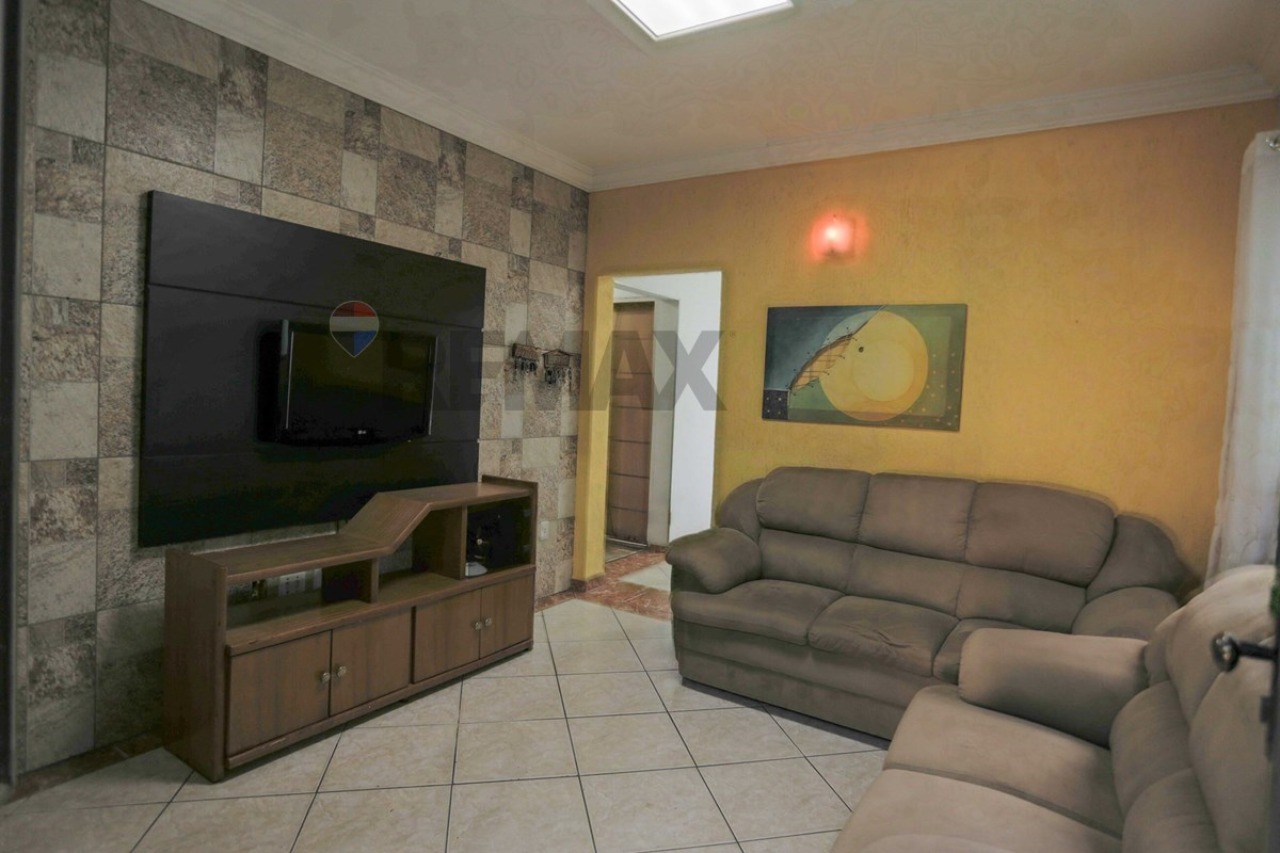 Casa, 4 quartos - Foto 1