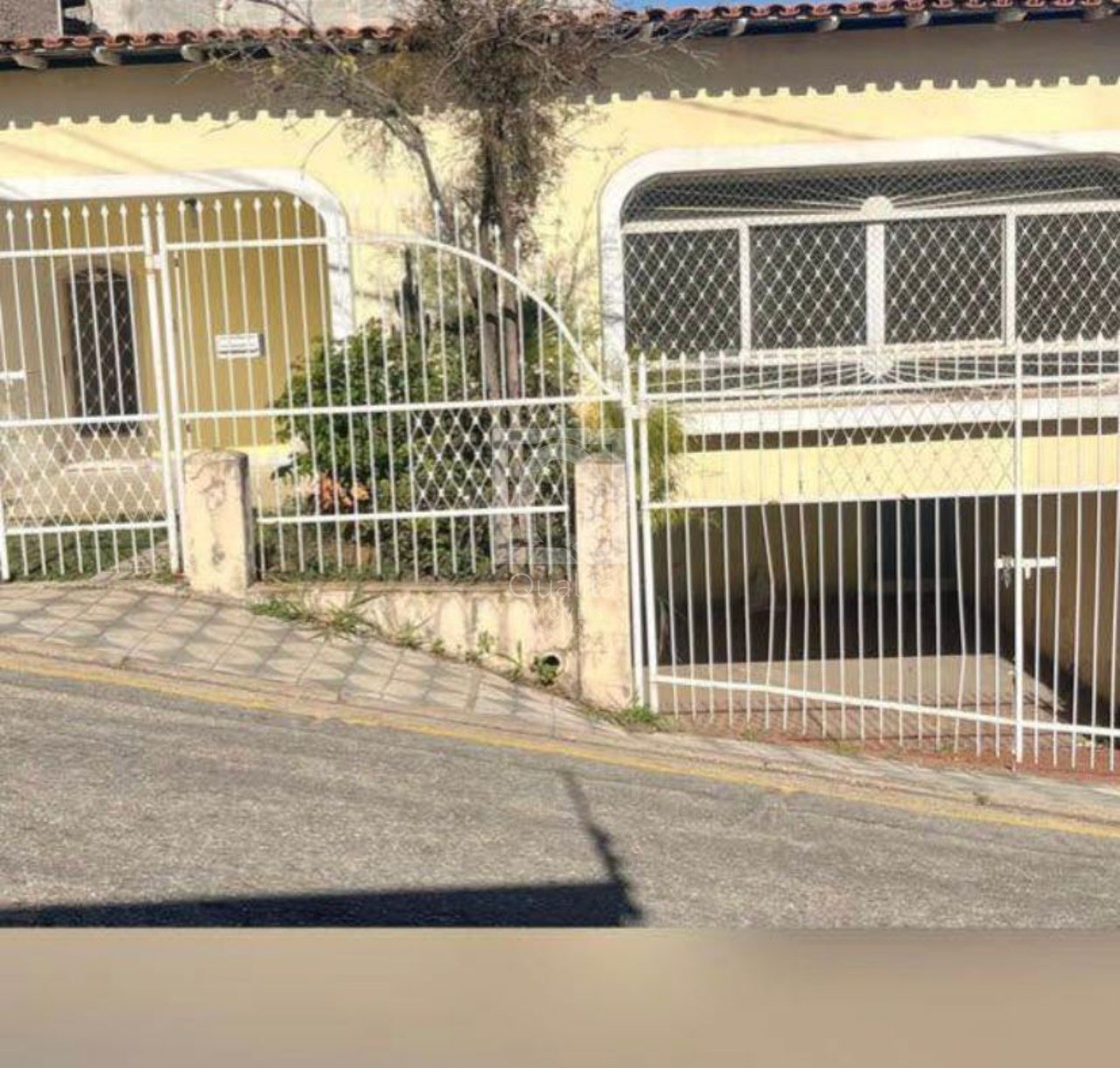 Casa, 3 quartos, 218 m² - Foto 1