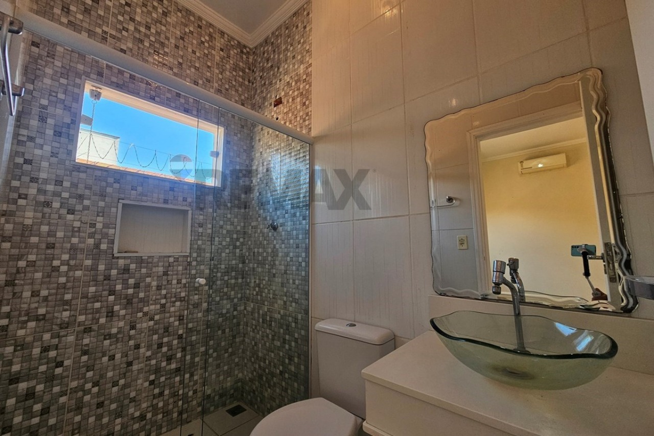 Casa, 3 quartos, 250 m² - Foto 13