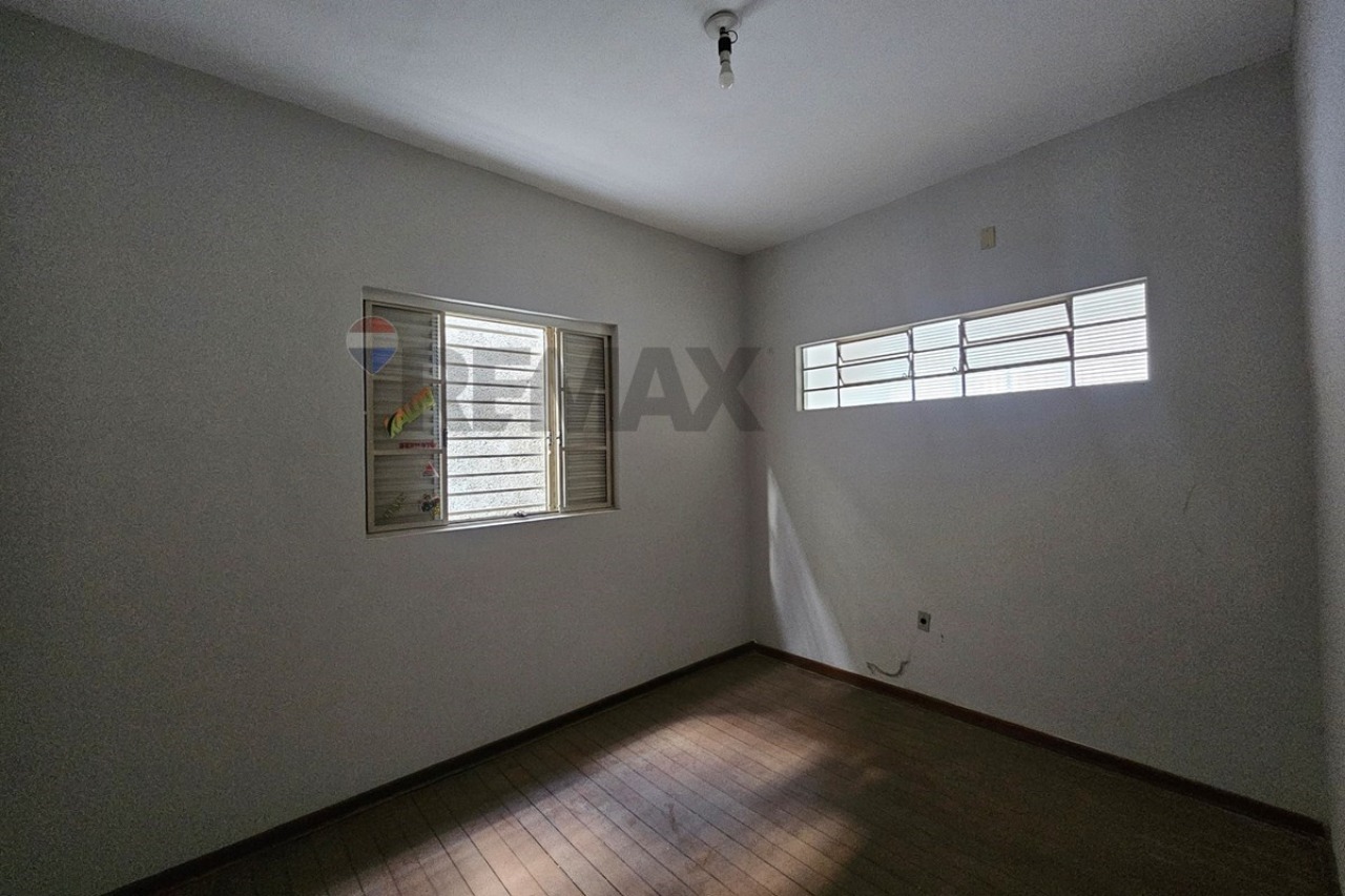 Casa, 4 quartos, 233 m² - Foto 13