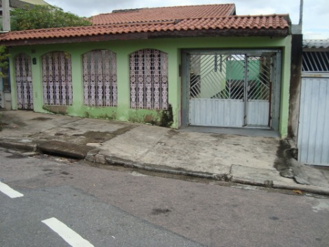 Casa  venda em Jundia-SP, Jardim Tamoio: 3 quartos, 1 sute, 2 salas, 2 banheiros, 8 vagas de garagem, 185m.