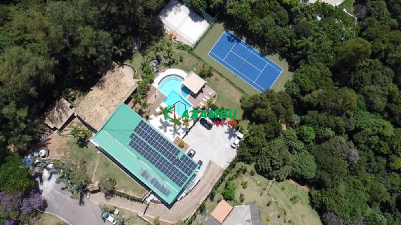 Casa em RESIDENCIAL SÃO DOMINGOS, JUNDIAÍ - Espaçosa mansão de alto padrão com 5 suítes no Residencial São Domingos em Jundiaí-SP: luxo e conforto em 1.200m²!