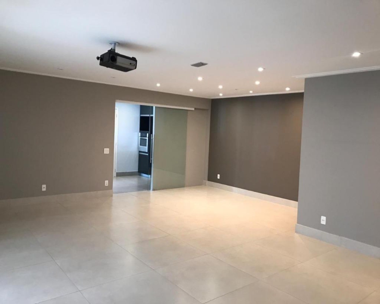 Apartamento, 3 quartos, 212 m² - Foto 1