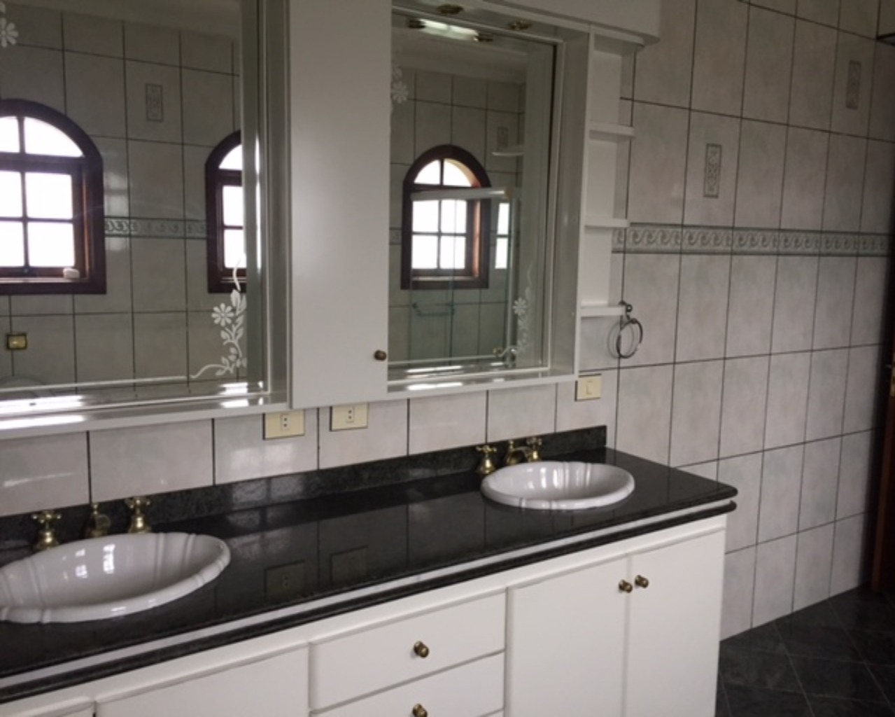 Casa de Condomínio à venda com 4 quartos, 356m² - Foto 11