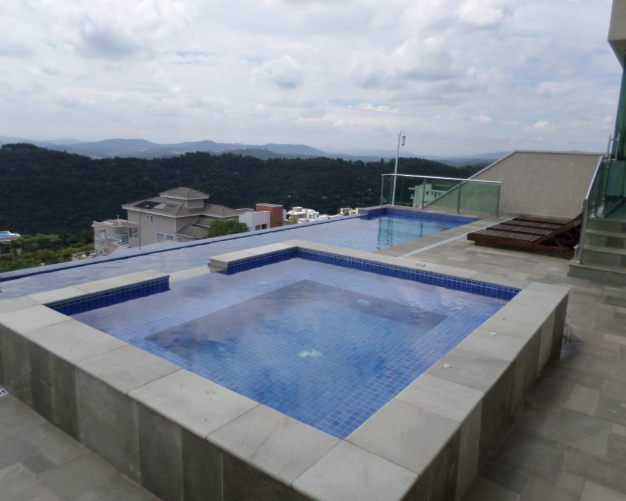 Casa, 5 quartos, 950 m² - Foto 1