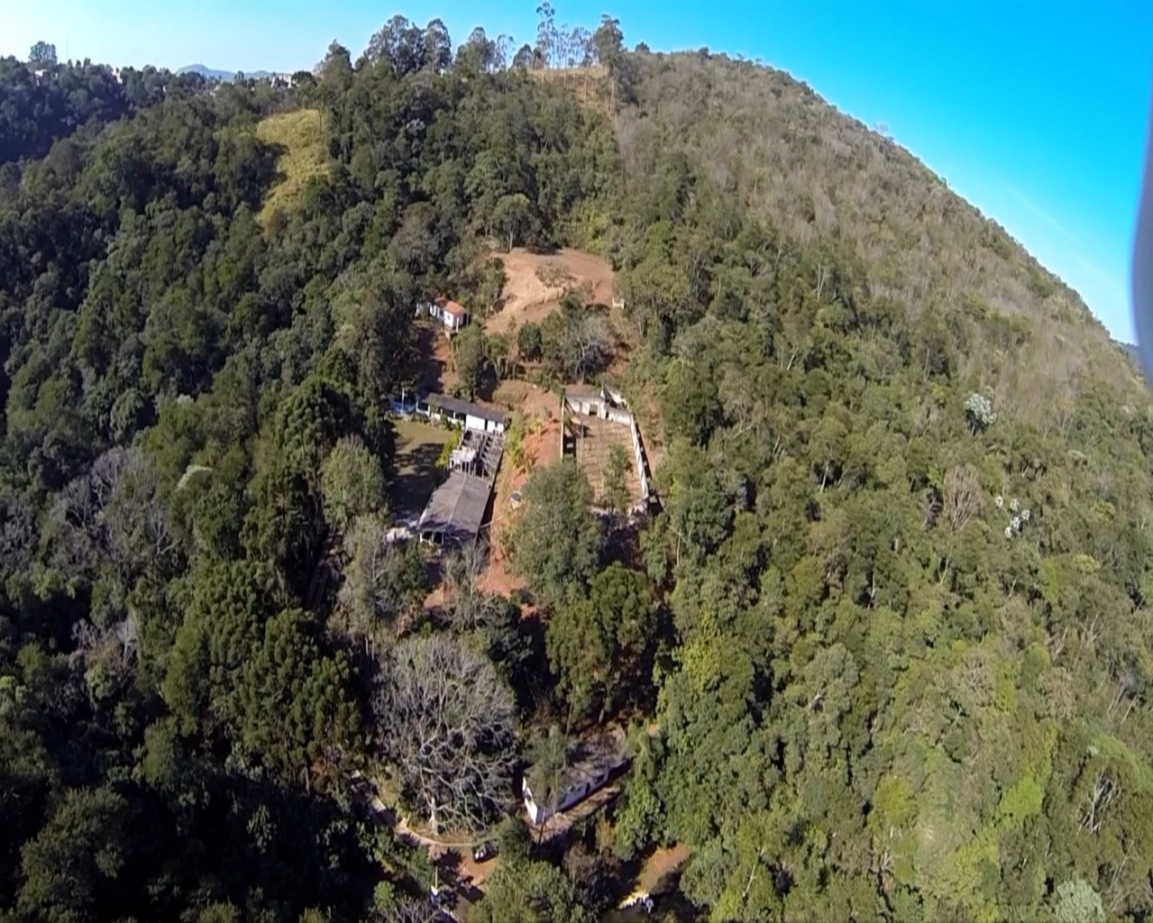 Terreno à venda, 10000m² - Foto 1
