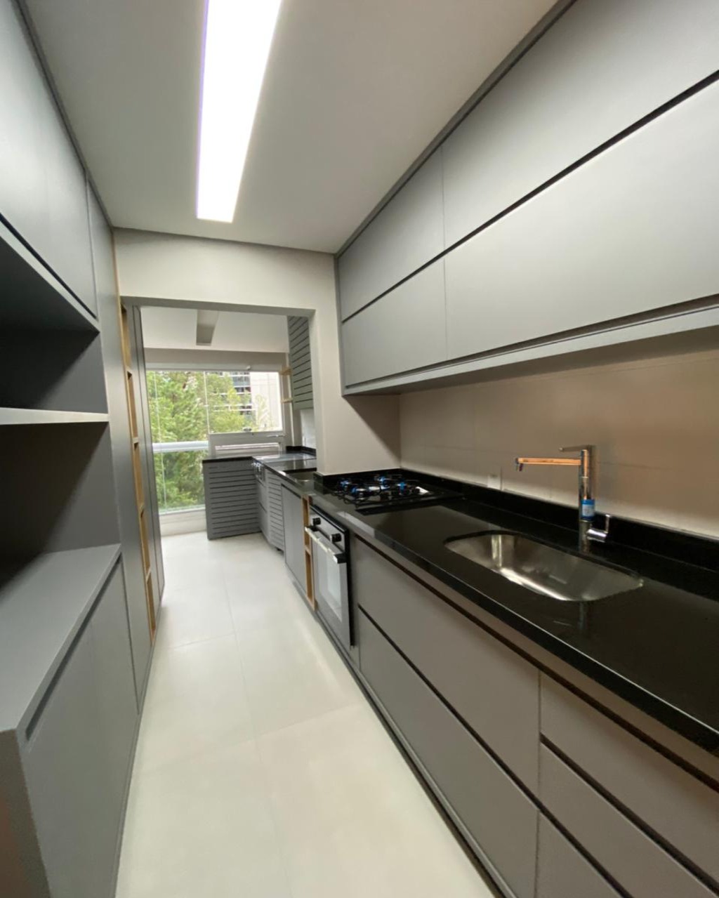 Apartamento à venda e aluguel com 2 quartos, 67m² - Foto 7