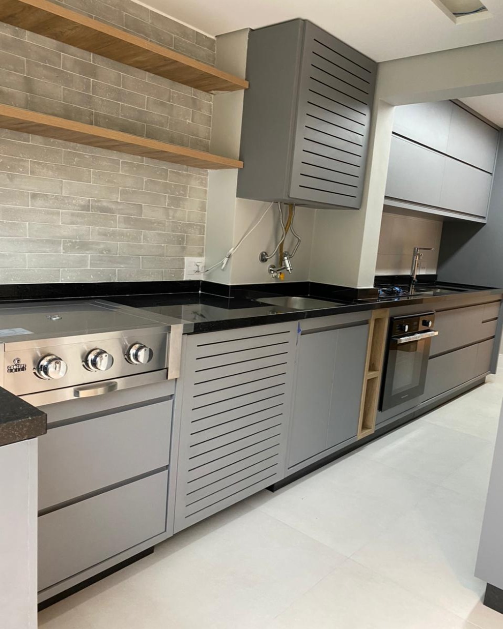 Apartamento à venda e aluguel com 2 quartos, 67m² - Foto 4