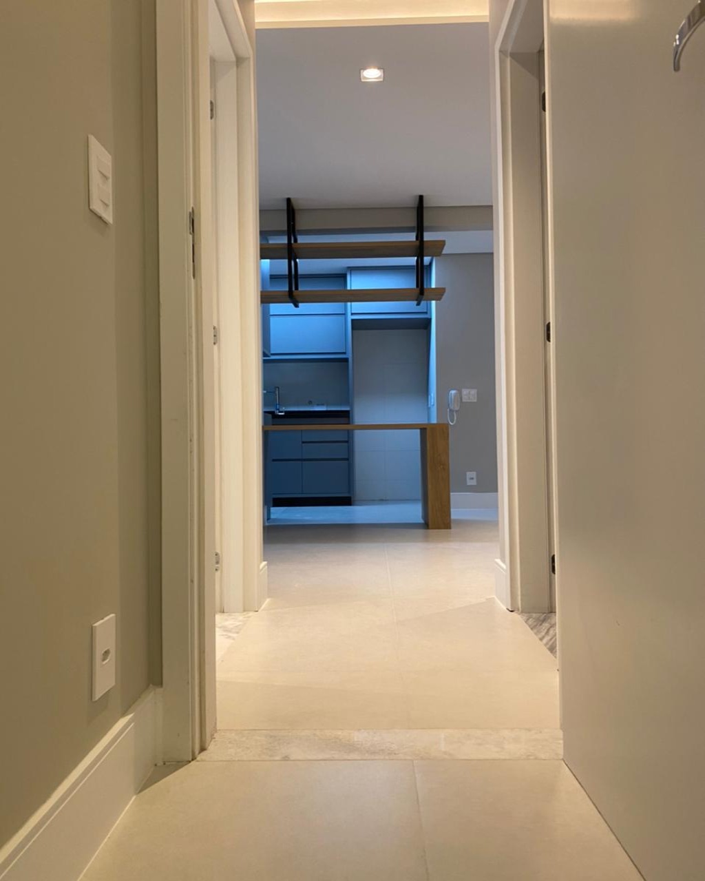 Apartamento à venda e aluguel com 2 quartos, 67m² - Foto 24