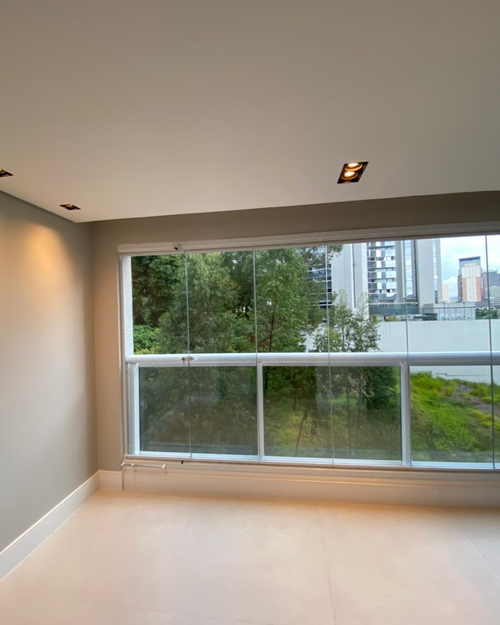 Apartamento à venda e aluguel com 2 quartos, 67m² - Foto 20