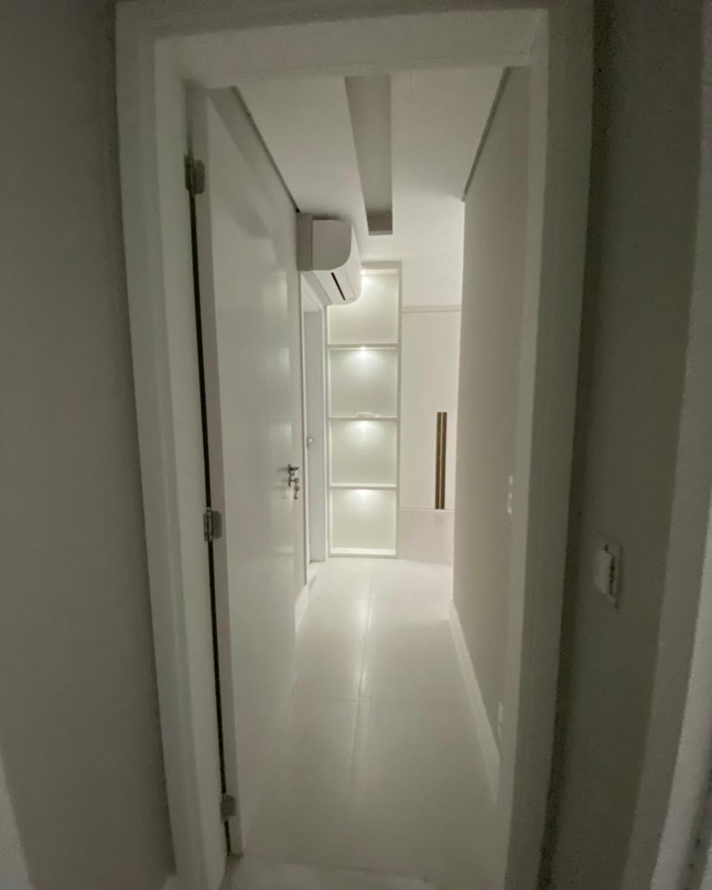 Apartamento à venda e aluguel com 2 quartos, 67m² - Foto 16