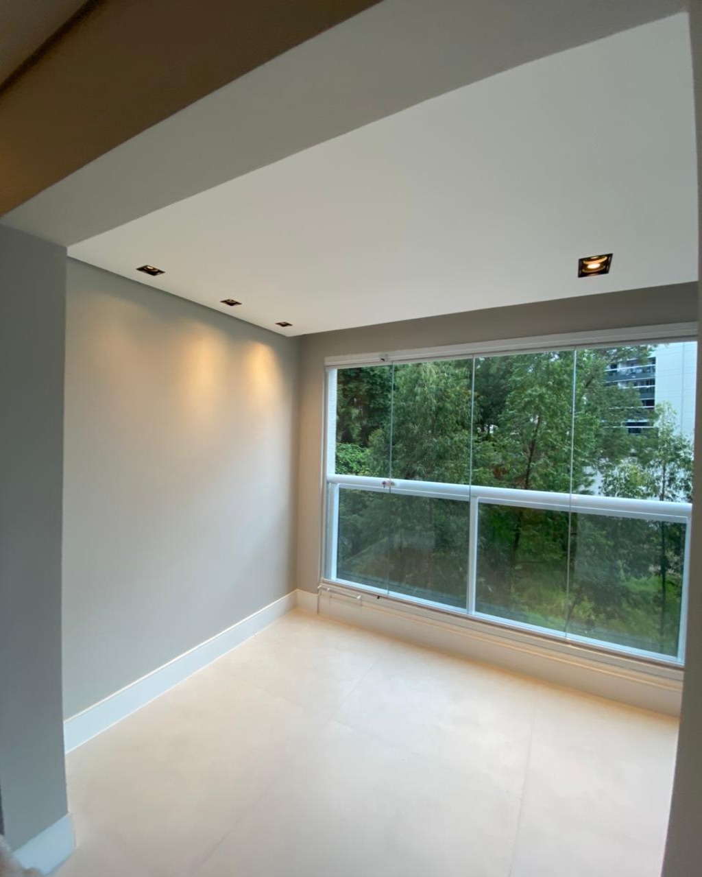 Apartamento à venda e aluguel com 2 quartos, 67m² - Foto 11