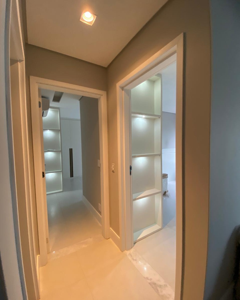 Apartamento à venda e aluguel com 2 quartos, 67m² - Foto 23