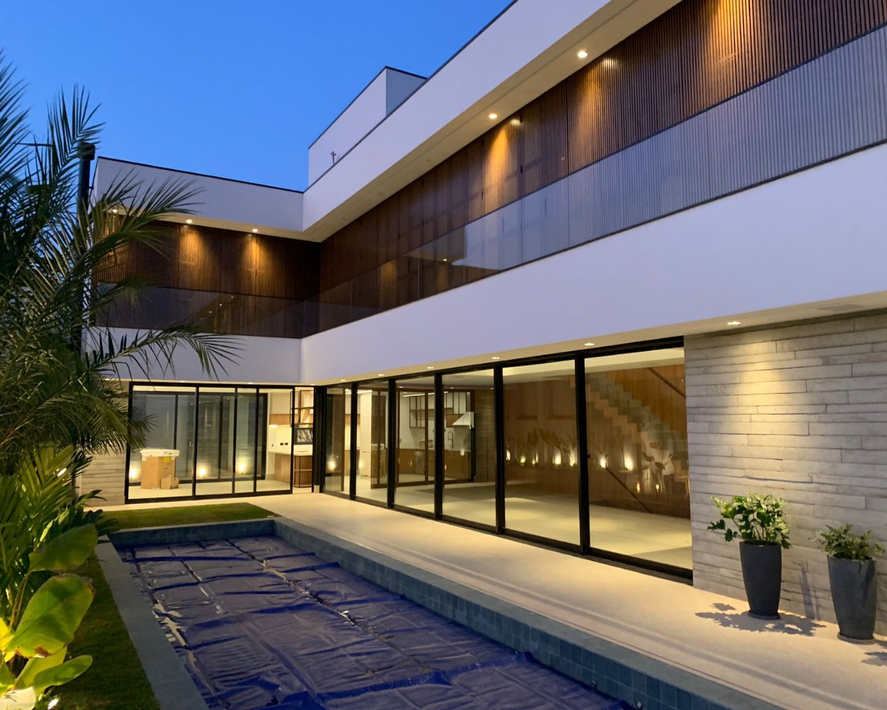 Casa, 4 quartos, 486 m² - Foto 1