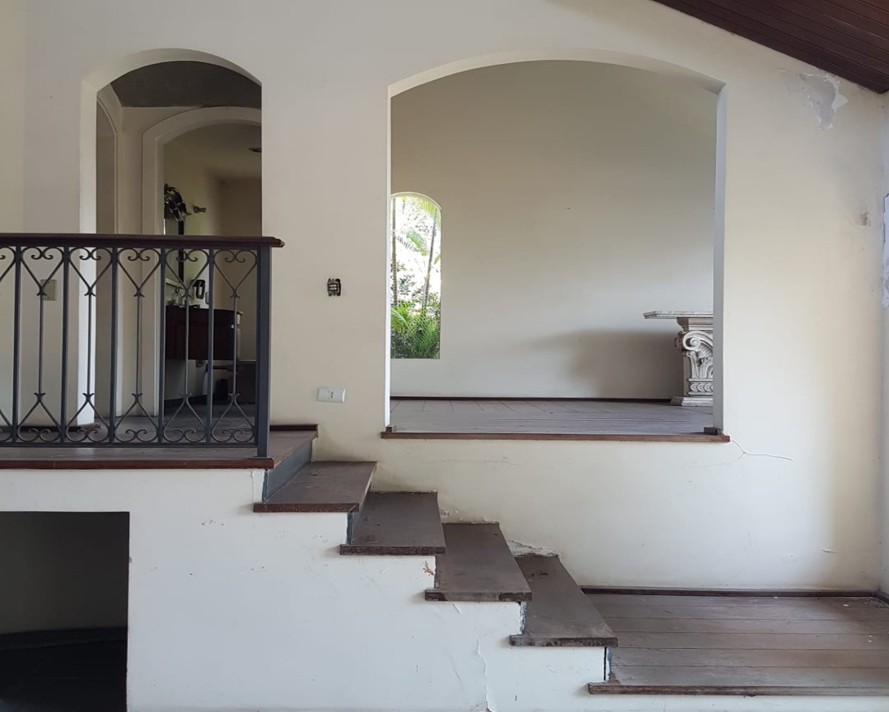 Casa de Condomínio à venda e aluguel com 3 quartos, 330m² - Foto 4
