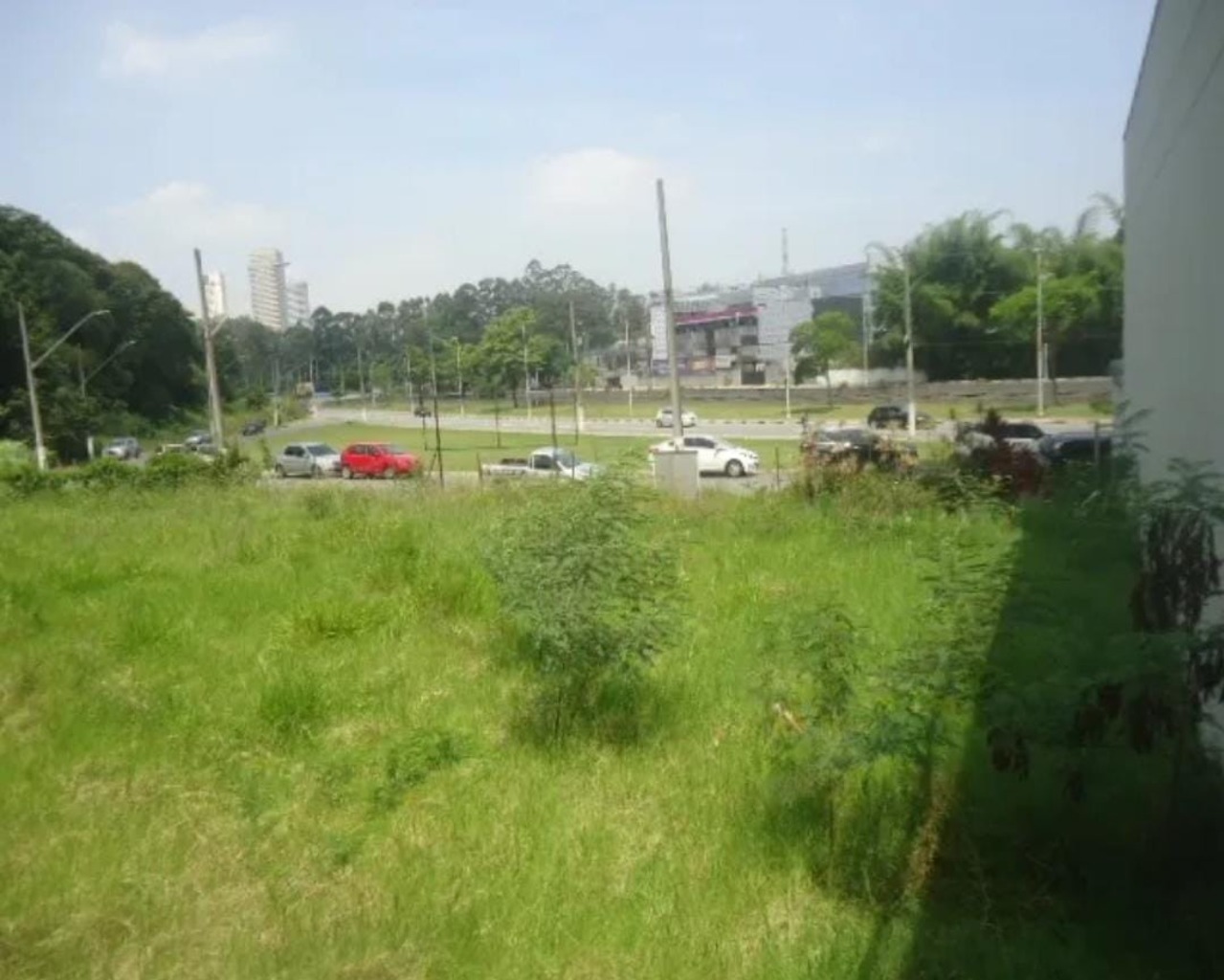 Loteamento e Condomínio - Foto 1