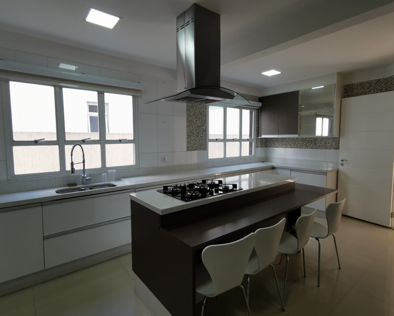 Casa, 4 quartos, 435 m² - Foto 43