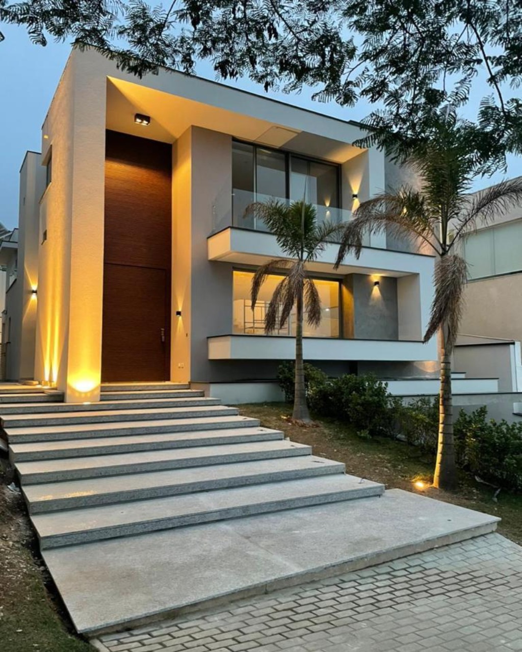 Casa, 4 quartos, 610 m² - Foto 1