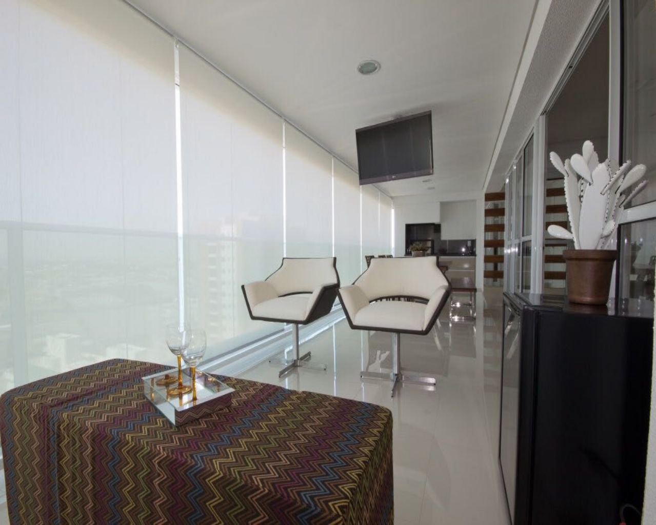 Apartamento, 3 quartos, 212 m² - Foto 2