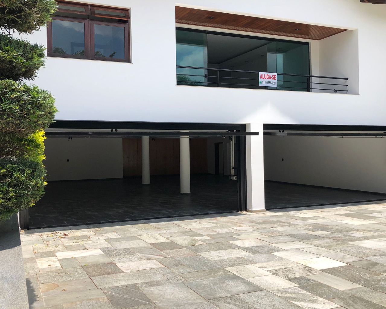 Casa de Condomínio para alugar com 3 quartos, 500m² - Foto 2